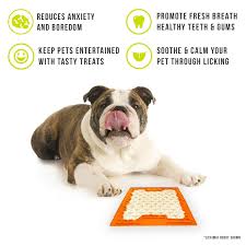 Hyper Pet Lickimat Buddy In 2020 Hyper Pet Pets Dog Placemats