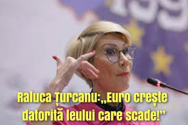 Fiind o zi ploioasă, ministrul muncii a avut nevoie de o umbrelă. Servus Raluca Turcan Ego Eugen Orlando Teodorovici Facebook