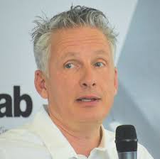 Kingspan building a sustainable future through innovation and global  expansion