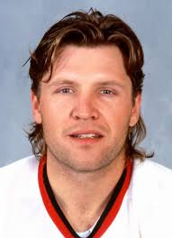 Player photos for the 1984-85 Swift Current Indians at hockeydb.com