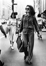 Jackie kennedy fashion zum kleinen preis hier bestellen. Women With Style Jackie O Jackie Kennedy Style Jackie O Style Jackie Kennedy