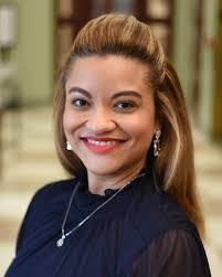 Katherine Laguna's Instagram, Twitter & Facebook