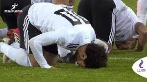 سجل هدف منتخب مصر محمد صلاح في الدقيقة 56، فيما سجل للبرتغال رونالدو في الدقيقتين 92 و93. Ù…ØµØ± ÙˆØ§Ù„Ø¨Ø±ØªØºØ§Ù„ Ø£Ù‡Ø¯Ø§Ù Ù…Ø¨Ø§Ø±Ø§Ø© Ù…ØµØ± Vs Ø§Ù„Ø¨Ø±ØªØºØ§Ù„ 1 2 Portugal Vs Egypt Youtube