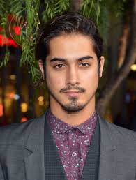 Pictures Photos Of Avan Jogia Avan Jogia Pulled Back Hairstyles Modern Short Hairstyles