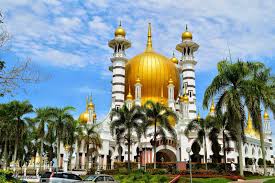 En ny astana negara plassert på høyere grunn, senere kjent som istana iskandariah , ville ta over bygningens rolle. Bangga Jadi Orang Kuala Kangsar Ada Aset Pelancongan Diraja Berharga Perak Libur