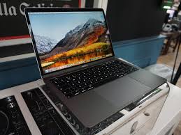Apple Macbook Pro 13 Inch 2018 A Perfect Choice For Creatives
