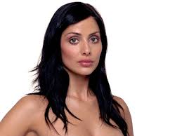 Natalie Imbruglia - aka Natalie Jane Imbruglia, Torn, Johnny English -  Zazzybabes.com