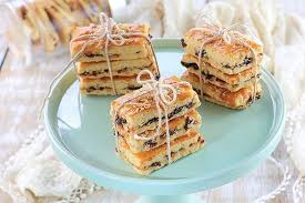 Sajian bolu mentega adalah kudapan lezat yang akan dapat anda sajikan dirumah dengan mudah. 5 Resep Kue Hits Ala Artis Bisa Kamu Bikin Sendiri Lho