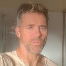 Tail end of the Harrisonburg, AR tornado before getting undercut or is it a  light artifact?