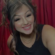 Sadie Elizabeth Nails