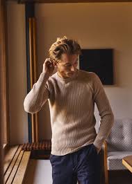 Octobre Editions Pull Gene Mens Clothing Styles Mens Outfits Menswear