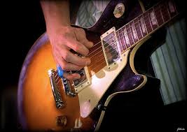 Here i come up with the 3 different ways and going to tell you about how to hold a guitar pick hello guitarists, today in this article we are going to discuss everything about how to hold a guitar pick properly. 9 Effective Ways To Increase Your Guitar Picking Speed Guitarhabits Com