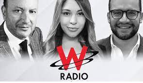 Las mejores emisoras en vivo, más de 500 emisoras colombianas gratis. W Radio Colombia Gano Premio Rey De Espana Nacional Caracol Radio