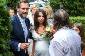 4 lata później wyszła za mąż za marcina dubienieckiego, z którym rozwiodła. Marta Kaczynska Wziela Slub Jak Prezentowala Sie Panna Mloda Plejada Pl