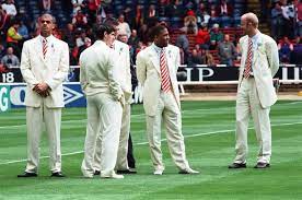 Jamie redknapp has named his premier league team of the year from the 2017/18 season. I Knew We D Beat Liverpool As Soon As I Saw Their White Suits In 1996 Reveals Alex Ferguson Mirror Online