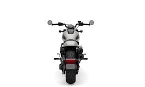 Display your phone's directions or download harley's navigation app, shuffle through your music with the handlebar buttons, id who's calling and all that. 2021 Sportster S Harley Davidson Deutschland