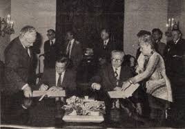 Maybe you would like to learn more about one of these? A Soros Birodalom Szuletese Xxi Szazad Intezet