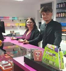 Photo Chantonnay. Chat va'pot propose des cigarettes lectroniques - La ...