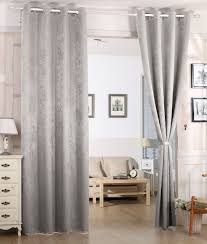 Gestalten Auch Sie Ihre Fenster Dekorativ Und Stilvoll Mit Diesen Tollen Osenschals Sie Sind Leicht Anzubringen Und Blickdic Wohnzimmer Dekor Gardinen Zuhause
