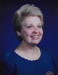 Suzanne Mcewan's Instagram, Twitter & Facebook