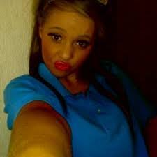 Tia Vickers's Instagram, Twitter & Facebook