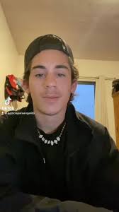 Se gira ORDEN DE APREHENSIÓN para ÁNGEL ULISES PRECIADO LÓPEZ  #justiciaparaangelito  https://twitter.com/justiciangelito/status/1553188875803164675?s=21&t=TnIRLPhpcHUly3pTGXMPMg