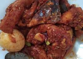 Favorit keluargaku :) ibu rumah tangga, yang seneng makan seneng juga masaknya. Bahan Meracik Ikan Tongkol Tahu Telur Bulet Pete Balado Reseppertamaku Nikmat