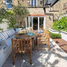 A bigger plant in a little space is dramatic. 46 Small Garden Ideas Decor Design And Planting Tips For Tiny Outdoor Spaces