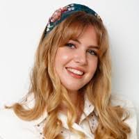 Cathy Biggs's Instagram, Twitter & Facebook