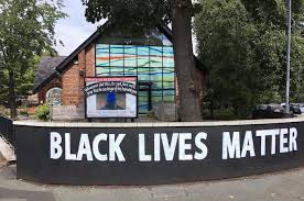 A mural paying tribute to george floyd in manchester has been defaced by racists for a second time, a councillor has said. Manchester Church Has Amazing Response Following Racist Graffiti Attack