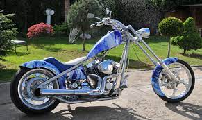 The old line of big dog motorcycles commercials brings back good memories of rallies and gorgeous custom choppers for those of us that have been associated with big dog for a long time. Datei Big Dog Ridgeback Chopper Abstrakt Jpg Wikipedia