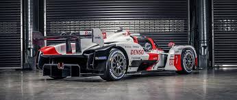 Quality wallpaper with a preview on: Wide Wallpapers Wsupercars