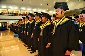 Tim paduan suara gita vyatra pem akamigas berhasil meraih 2 medali emas dalam ajang kompetisi paduan suara internasional yang dilaksanakan di pattaya. Kementerian Esdm Ri Media Center Arsip Berita Hadir Lengkapi Pondasi Industri Migas Nasional Ini Kesan Lulusan Pem Akamigas