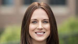 Alyssa Phares's Instagram, Twitter & Facebook