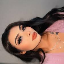 Maricela Berry's Instagram, Twitter & Facebook