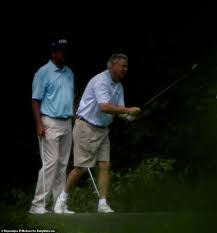 Tim scott and lindsey graham leave air force one before a rally in north charleston on feb. Photos Catch Lindsey Graham Golfing With Donald Trump Daily Mail Online