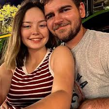 Frank Card and Raquel Kight's Wedding Website