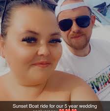 Anyone found any decent/cheap championship strikers? Doing a Sunderland  save😳