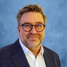 After more than 40 years is time to move to a new step in life! I always  said working for Carplastic/Ford/Visteon/Varroc and Pladtin Omnium gave me  the chance to work with the