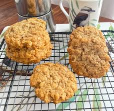 Las cookies son pequeñas cantidades de información que se almacenan en el navegador utilizado por cada usuario para que el servidor. Carmen S Organic Kitchen Anzac Biscuits Cookies