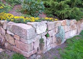 Egal wofür sie die steine verwenden möchten, dank der vielfalt an größen, formen und farben sind die. Natursteine Im Garten Tolle Ideen Einfach Umgesetzt