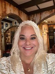 Ivonne Mercedes viajando