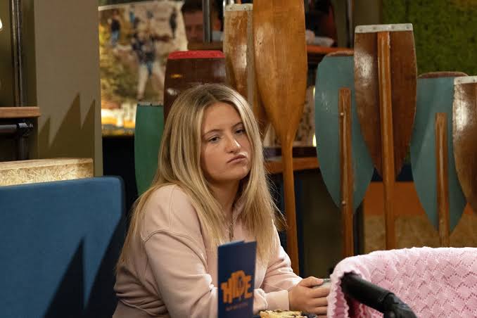 ITV Emmerdale's Amelia quits village as unexpected character returns after  five years - Manchester Evening News