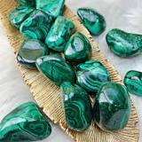 Malachite Healing Properties, Meanings, and Uses | Gandhara Gems