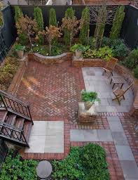 Terrasse Bauen Anleitung Und 20 Kreative Design Ideen Diy Terrassen Zenideen Landschaftsbau Fur Kleinen Hinterhof Kleinen Hinterhofen Hintergarten