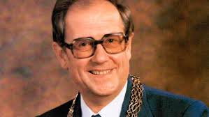 Zum Tod von Alfred Zinke: Ein bescheidener und pflichtbewusster Mann und  Politiker