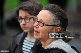 210 Gee Cross Photos & High Res Pictures