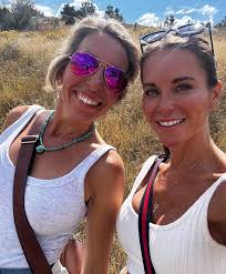 I thought I've experienced it all , but this past weekend was a whole new  level. @meghuntley and I went to Montana to ride with @thejenlandon , from  Yellowstone. We were then