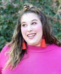 Lana Blackman's Instagram, Twitter & Facebook