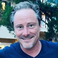 100+ "Hollar" profiles